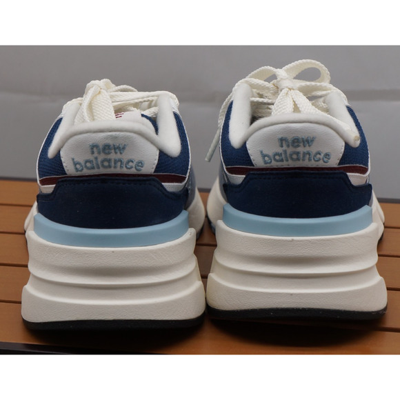 NWT J Crew x New Balance 997R Sneakers in Arctic Blue Size 6M Mens - Picture 8 of 14